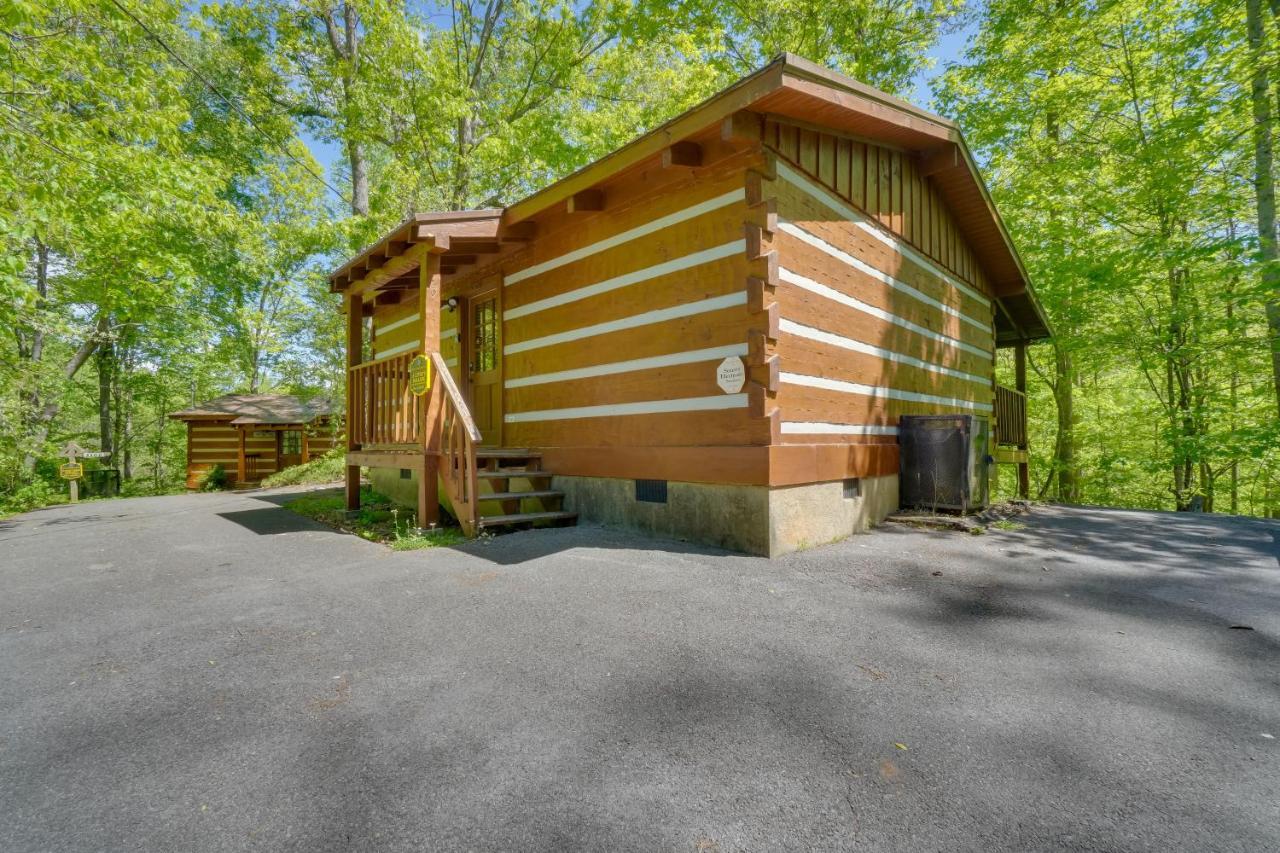 Gatlinburg Cabin With Hot Tub About 6 Mi To Downtown! Exterior photo